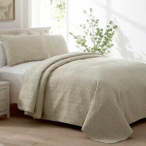 SEMECH King Size Quilt Set | California King | NIB | 3-Piece Set | Beige